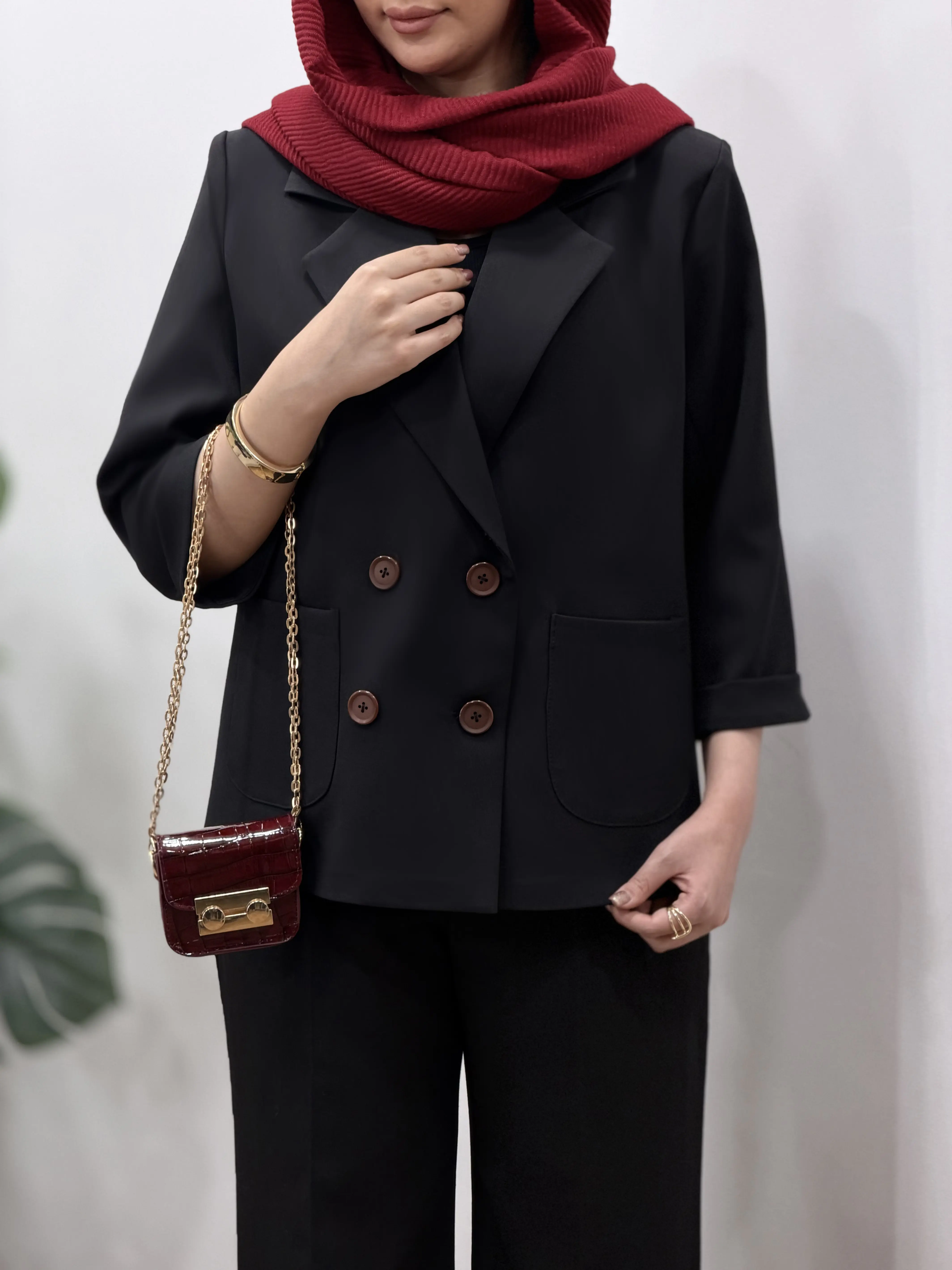 مانتو کتی آیسو مایا